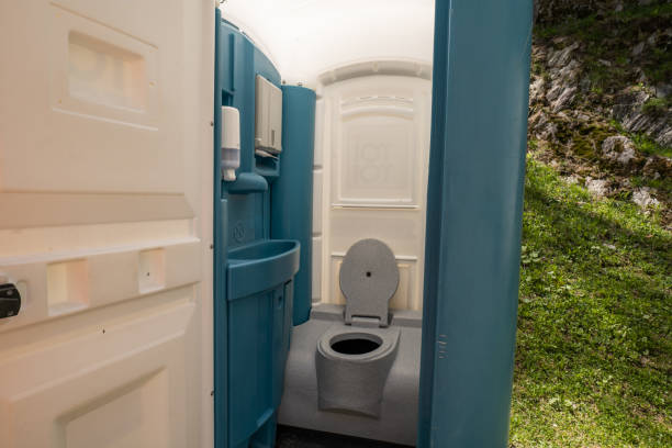 Best Portable Restroom Servicing (Cleaning and Restocking)  in Fairfax Station, VA